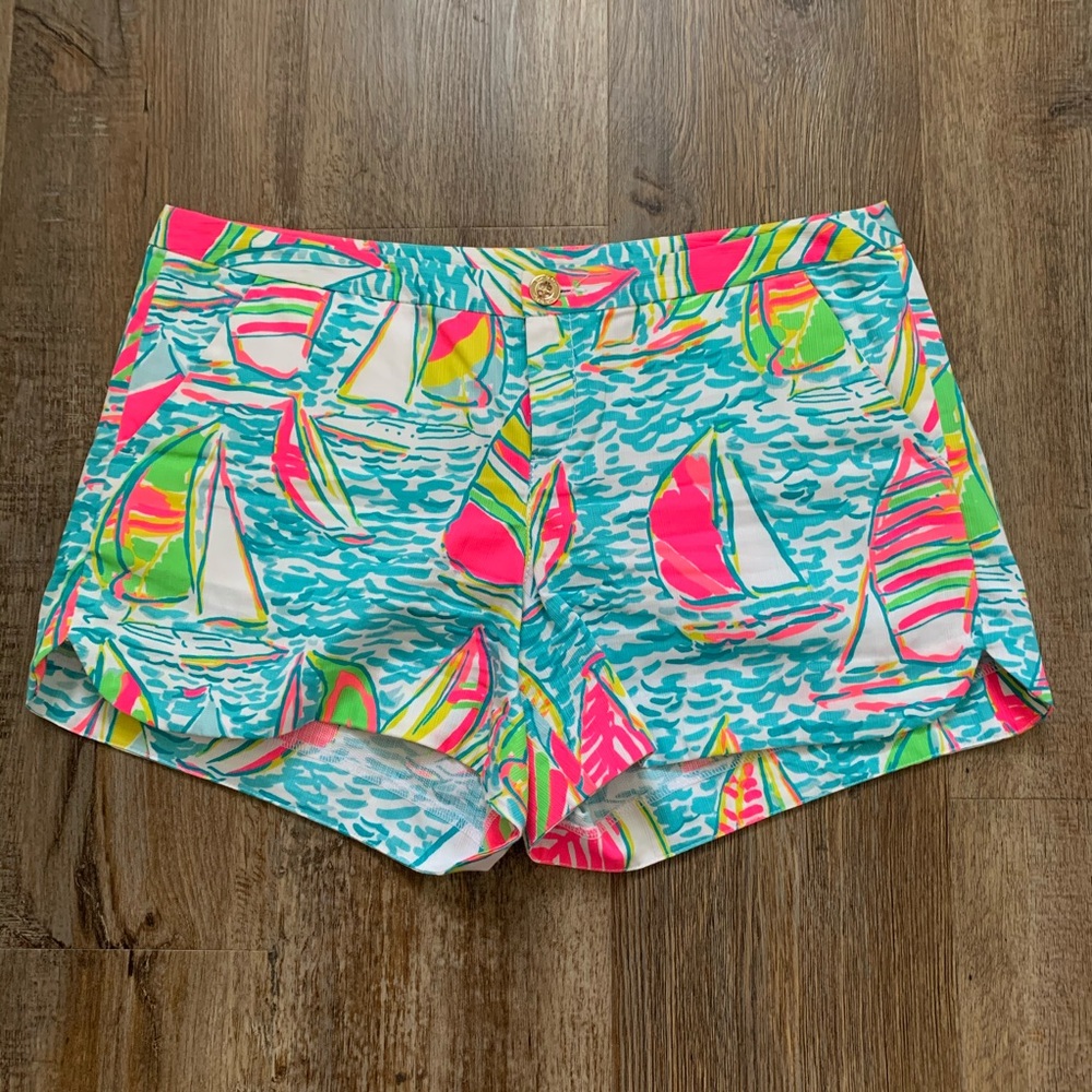 Lilly Pulitzer “You Gotta Regatta” callahan shorts